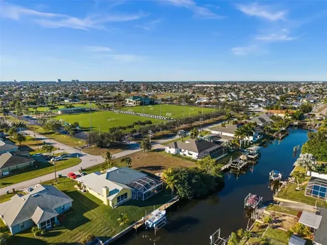 241 SW 40th Street Cape Coral FL 33914