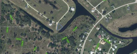 1544 Blue Heron Drive Sebring FL 33876