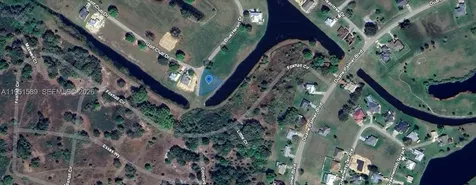 1544 Blue Heron Drive Sebring FL 33876