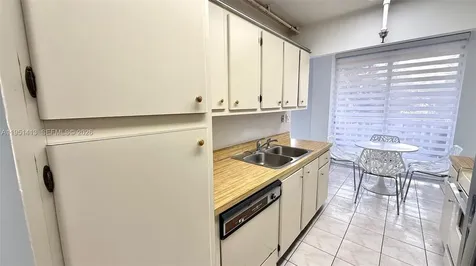 290 174th Street Sunny Isles Beach FL 33160