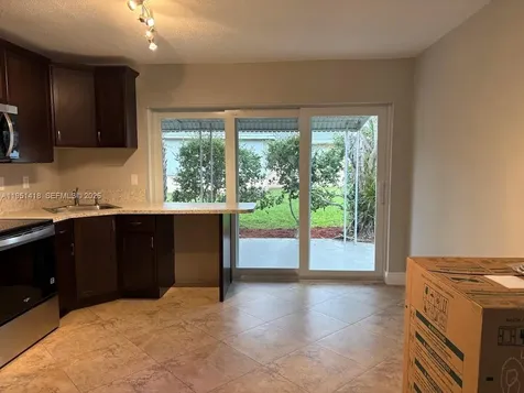 7305 NW 57th Court Tamarac FL 33321