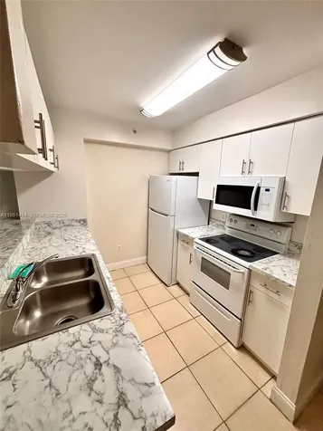 450 S Park Road Hollywood FL 33021