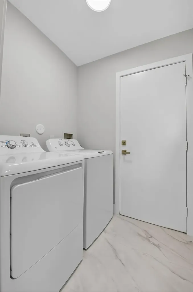 8127 Songbird Terrace Boca Raton FL 33496