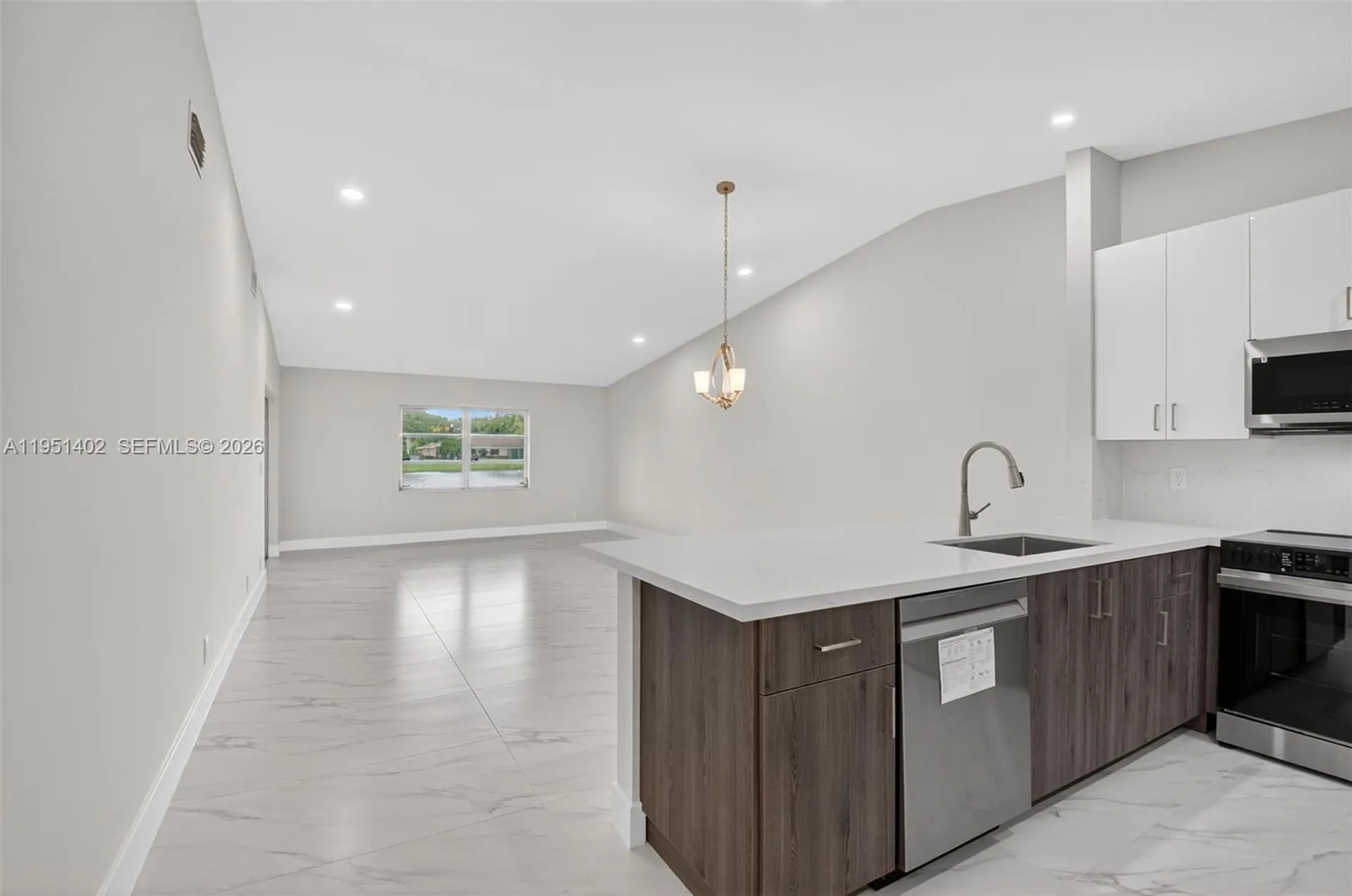 8127 Songbird Terrace Boca Raton FL 33496