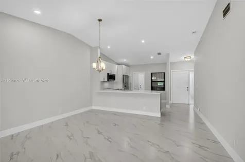 8127 Songbird Terrace Boca Raton FL 33496