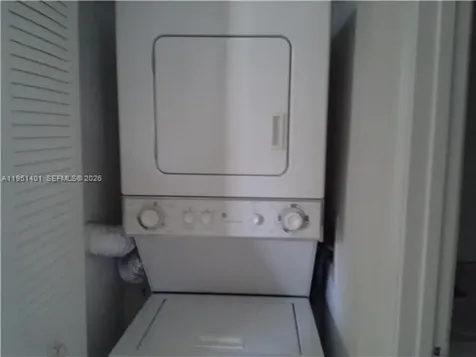 2061 NW 96th Terrace Pembroke Pines FL 33024