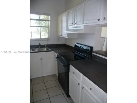 2061 NW 96th Terrace Pembroke Pines FL 33024