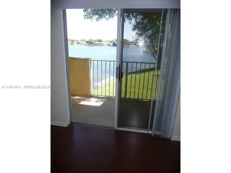 2061 NW 96th Terrace Pembroke Pines FL 33024
