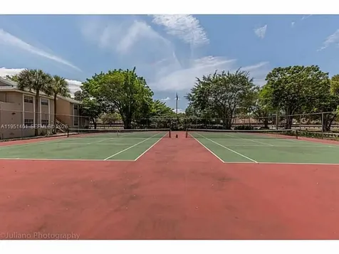 2061 NW 96th Terrace Pembroke Pines FL 33024