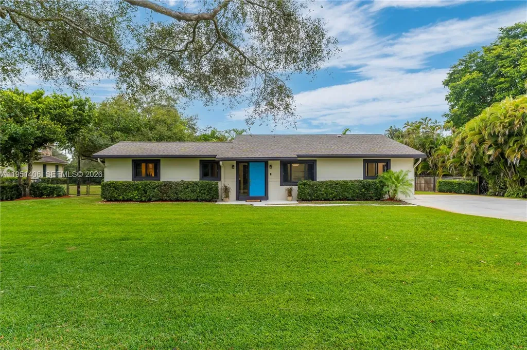 2751 SW 137th Terrace Davie FL 33330