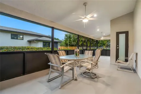 2751 SW 137th Terrace Davie FL 33330