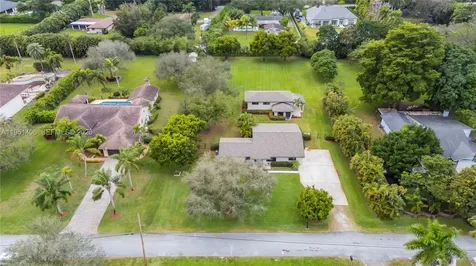 2751 SW 137th Terrace Davie FL 33330