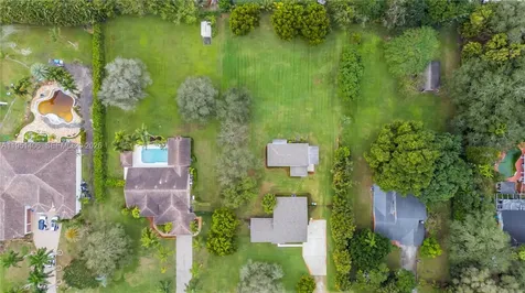 2751 SW 137th Terrace Davie FL 33330