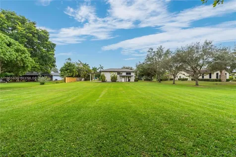 2751 SW 137th Terrace Davie FL 33330