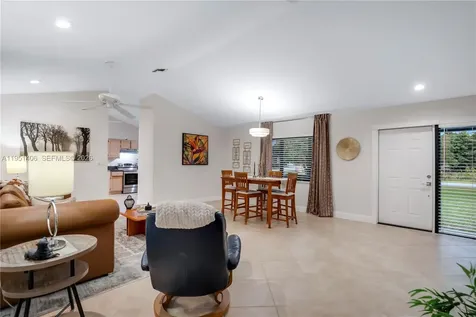 2751 SW 137th Terrace Davie FL 33330