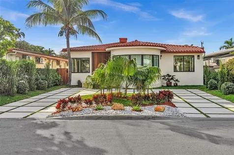 9448 Abbott Avenue Surfside FL 33154