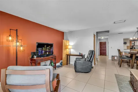 1210 NW 99th Avenue Pembroke Pines FL 33024