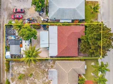 1018 S C Street Lake Worth FL 33460