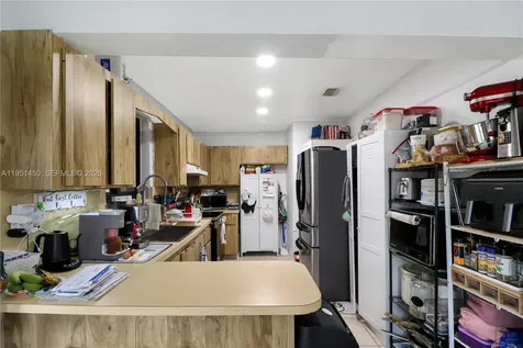 3529 W 14th Lane Hialeah FL 33012