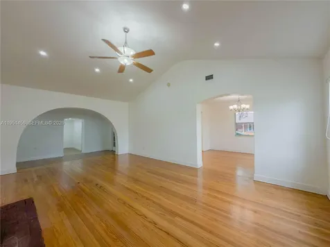 410 Pinecrest Drive Miami Springs FL 33166
