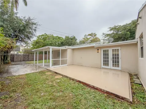410 Pinecrest Drive Miami Springs FL 33166