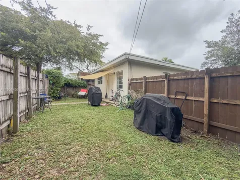 410 Pinecrest Drive Miami Springs FL 33166