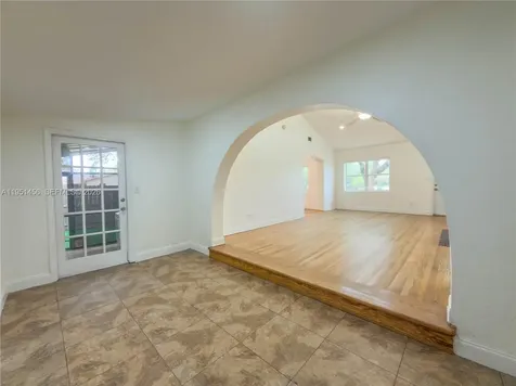 410 Pinecrest Drive Miami Springs FL 33166