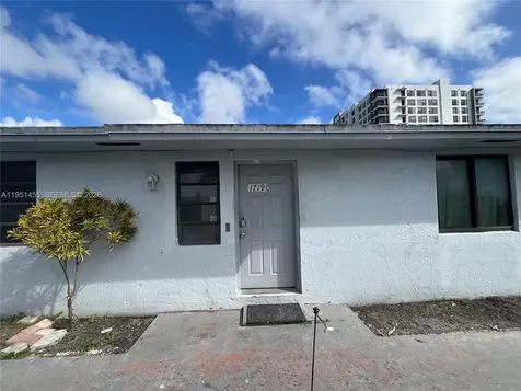 1719 NW 16th Street Miami FL 33125