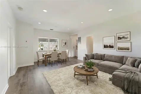 4017 N Meridian Avenue Miami Beach FL 33140