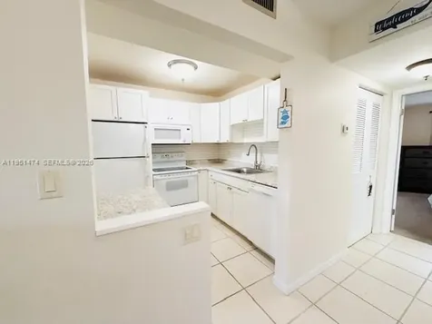3061 NW 47th Terrace Lauderdale Lakes FL 33313