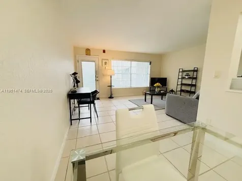 3061 NW 47th Terrace Lauderdale Lakes FL 33313