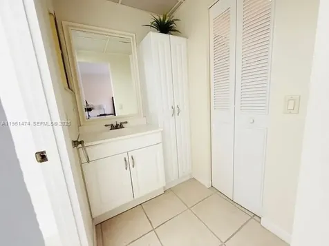 3061 NW 47th Terrace Lauderdale Lakes FL 33313