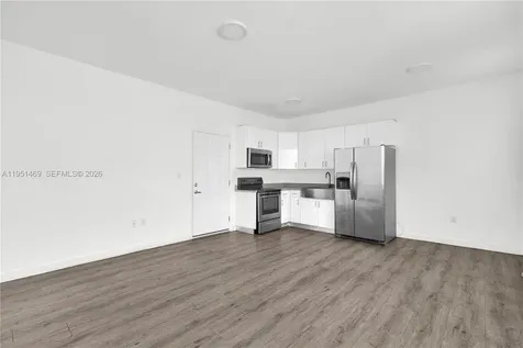 402 NW 12th Avenue Miami FL 33128