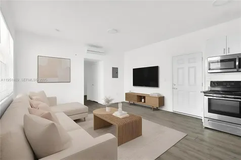 402 NW 12th Avenue Miami FL 33128