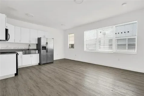 402 NW 12th Avenue Miami FL 33128
