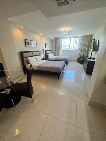 19370 Collins Avenue Sunny Isles Beach FL 33160