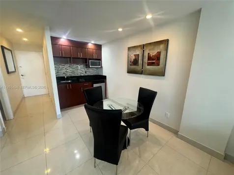 19370 Collins Avenue Sunny Isles Beach FL 33160