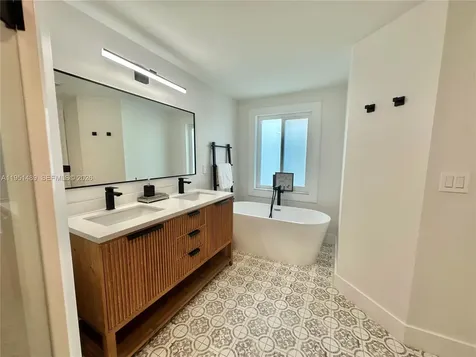 18715 NW 1st Street Pembroke Pines FL 33029