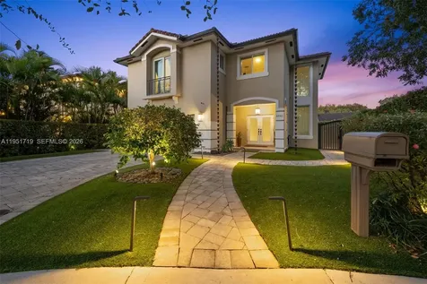 6061 SW 13th Street West Miami FL 33144