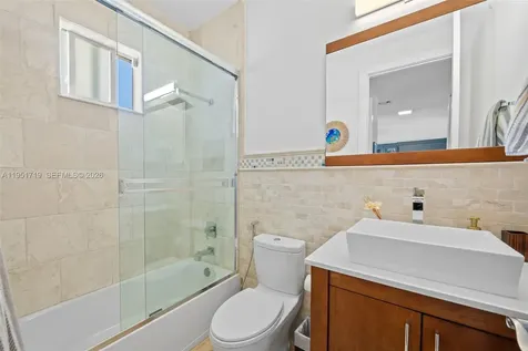 6061 SW 13th Street West Miami FL 33144