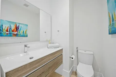 6061 SW 13th Street West Miami FL 33144