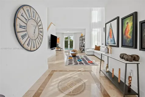 6061 SW 13th Street West Miami FL 33144