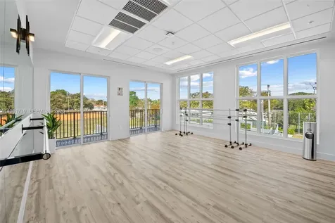 6061 SW 13th Street West Miami FL 33144
