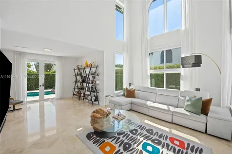 6061 SW 13th Street West Miami FL 33144