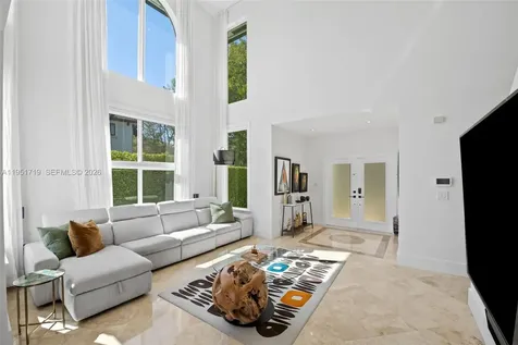 6061 SW 13th Street West Miami FL 33144