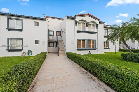 12527 NW 11th Lane Miami FL 33182