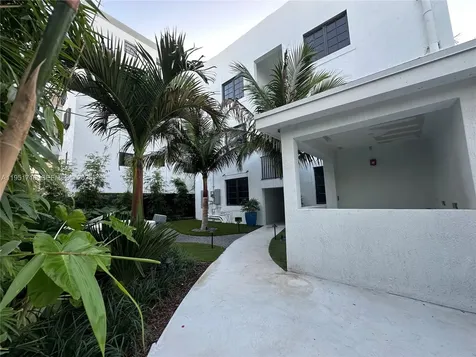 1619 Jefferson Avenue Miami Beach FL 33139