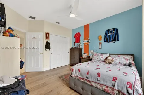 104 Dockside Circle Weston FL 33327