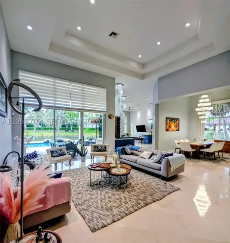 104 Dockside Circle Weston FL 33327