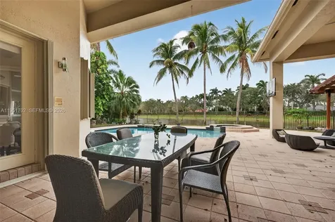 104 Dockside Circle Weston FL 33327